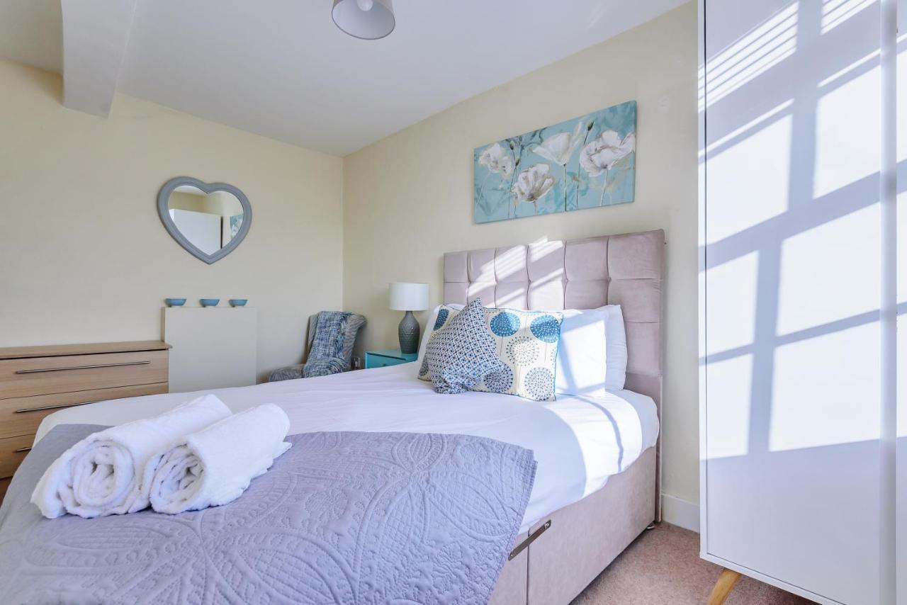 Апартаменты 37A Stonegate Loft Йорк Экстерьер фото