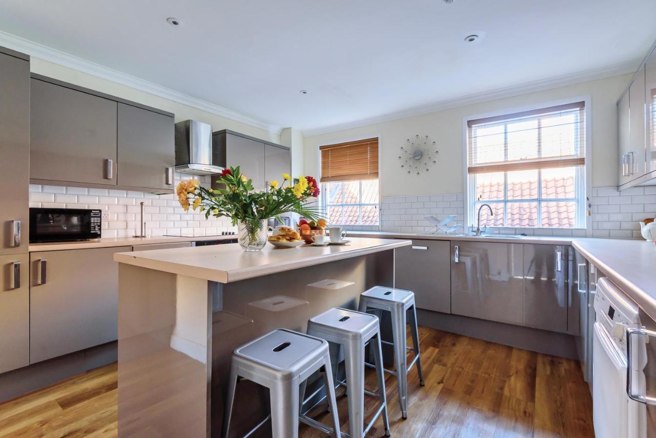Апартаменты 37A Stonegate Loft Йорк Экстерьер фото
