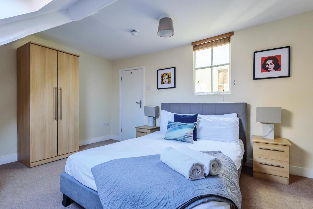Апартаменты 37A Stonegate Loft Йорк Экстерьер фото
