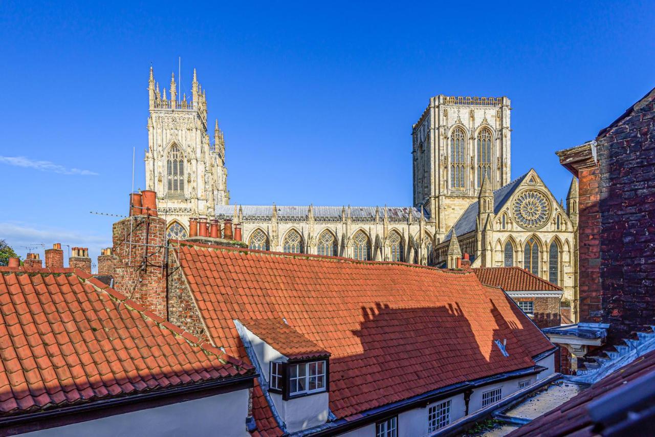 Апартаменты 37A Stonegate Loft Йорк Экстерьер фото