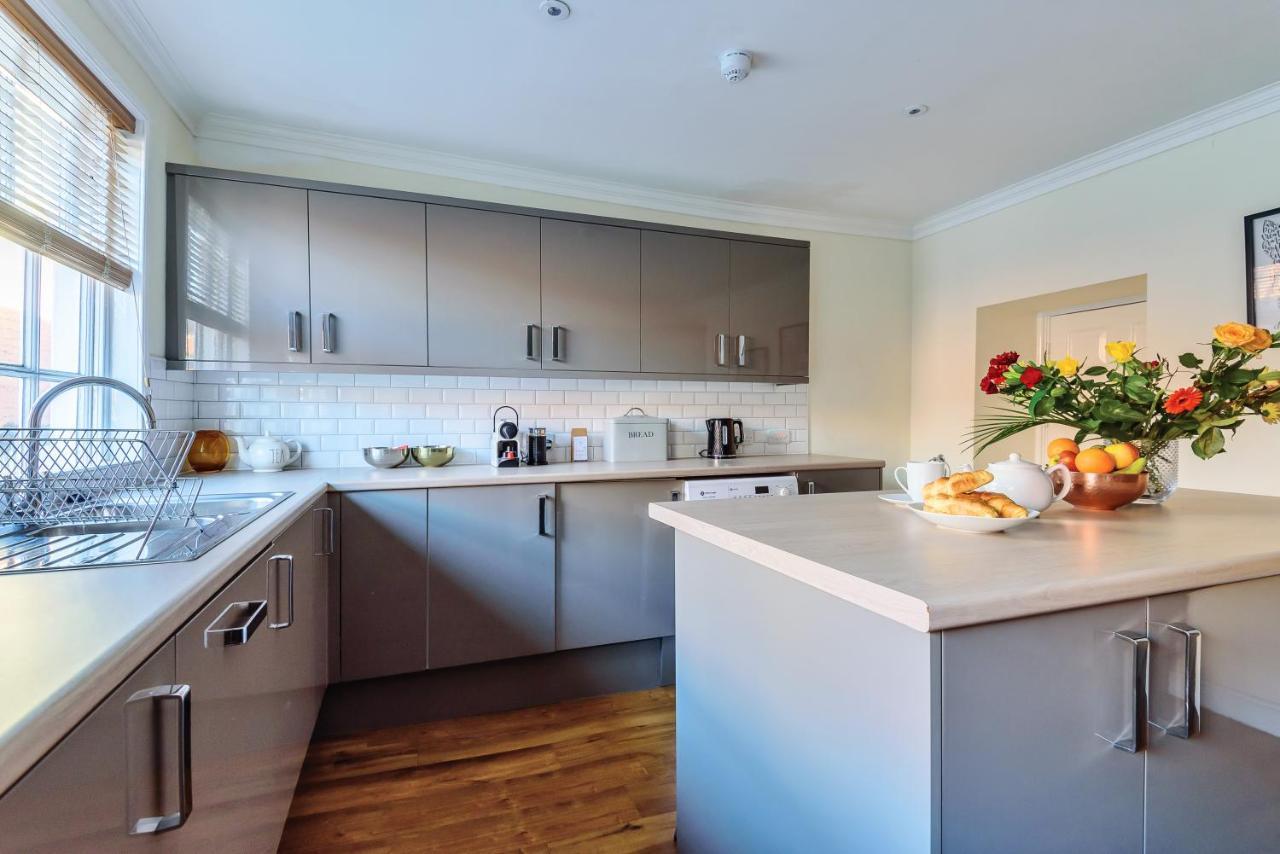 Апартаменты 37A Stonegate Loft Йорк Экстерьер фото